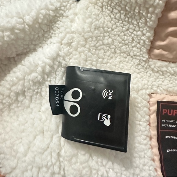 Moose Knuckles Elmira Faux Shearling Collar Down Puffer Jacket - Picture 13 of 14